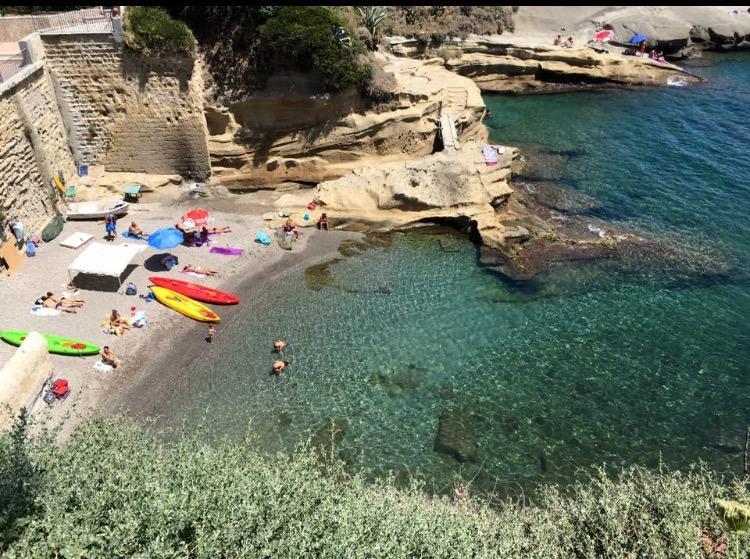 נאפולי Residence Posillipo מראה חיצוני תמונה